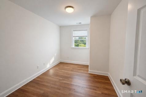 26 Three Lakes Drive Stamford CT 06902