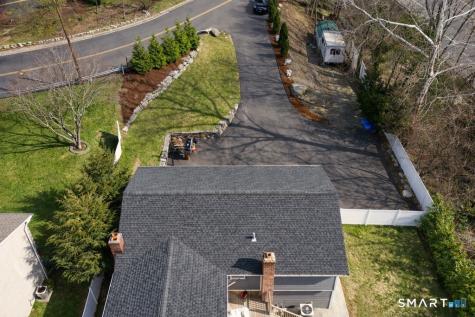 26 Three Lakes Drive Stamford CT 06902