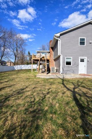 26 Three Lakes Drive Stamford CT 06902