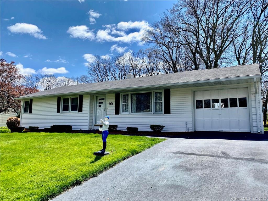 90 Bear Path Road Hamden CT 06514