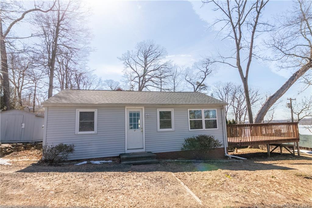 17 Minnetonka Trail East Hampton CT 06424
