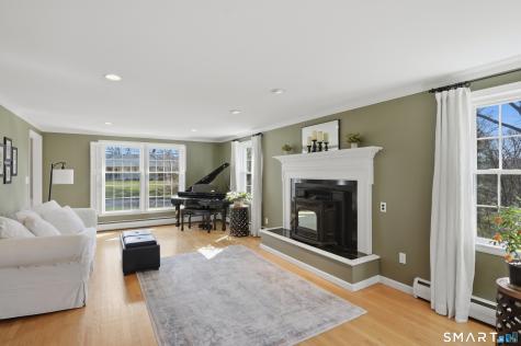 255 Nob Hill Road Cheshire CT 06410