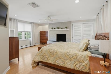 255 Nob Hill Road Cheshire CT 06410