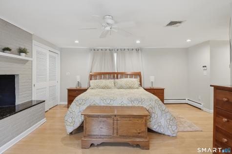 255 Nob Hill Road Cheshire CT 06410