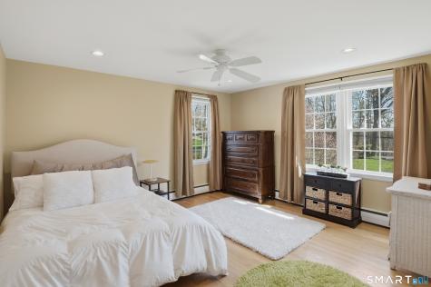 255 Nob Hill Road Cheshire CT 06410