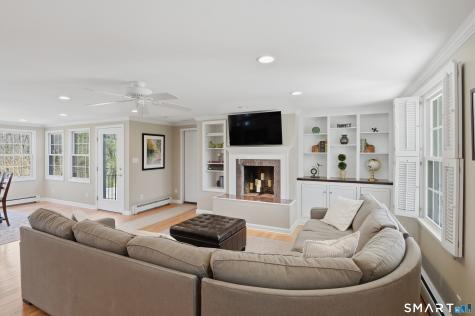 255 Nob Hill Road Cheshire CT 06410