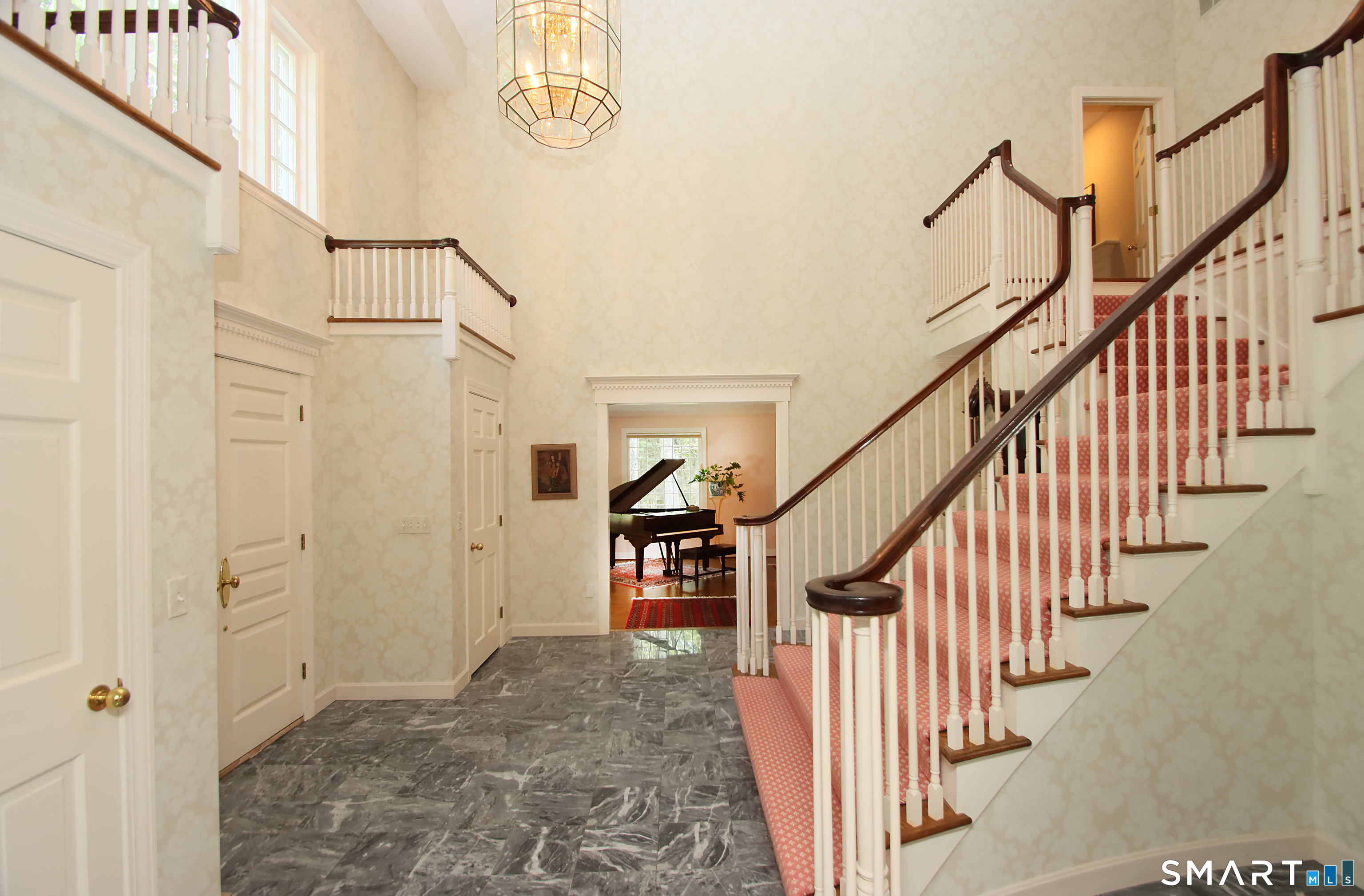 45 Longview Road Avon CT 06001
