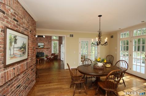 45 Longview Road Avon CT 06001