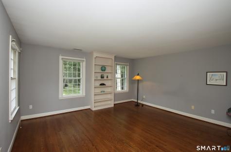 45 Longview Road Avon CT 06001