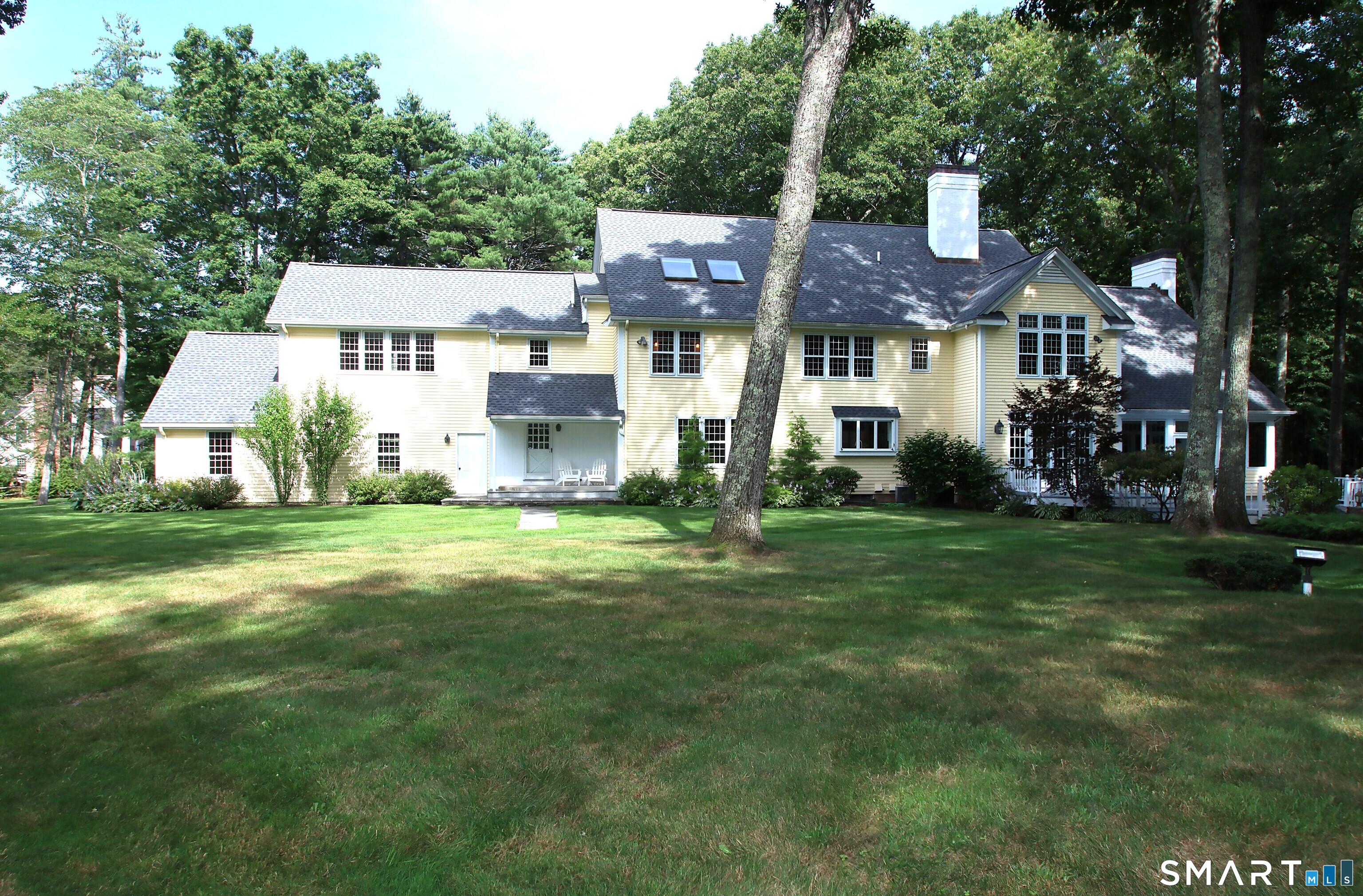 45 Longview Road Avon CT 06001