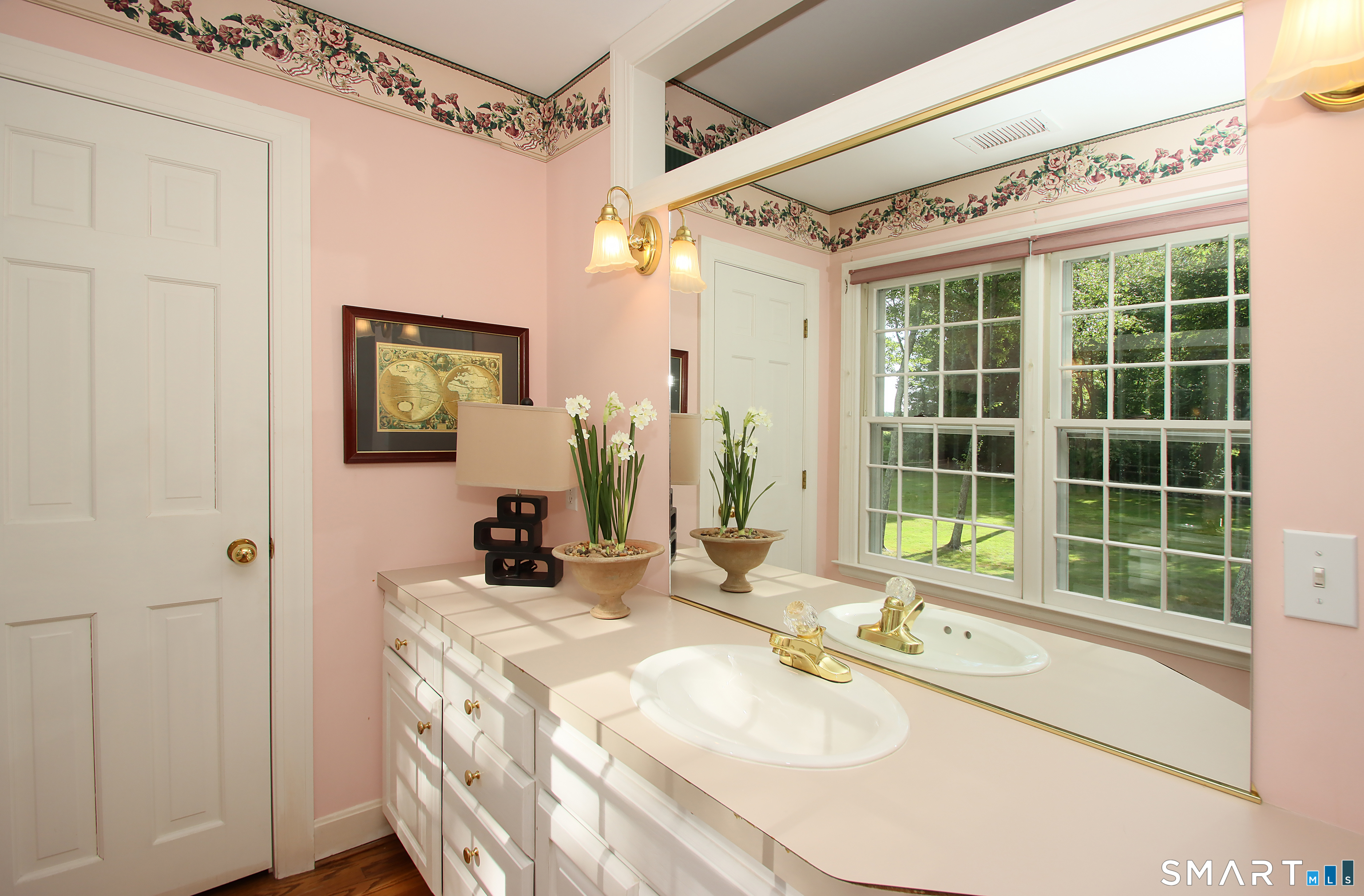 45 Longview Road Avon CT 06001