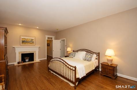 45 Longview Road Avon CT 06001