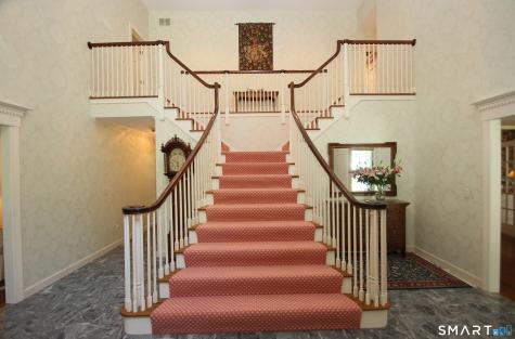 45 Longview Road Avon CT 06001
