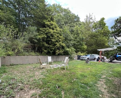 60 Fort Shantok Road Montville CT 06382