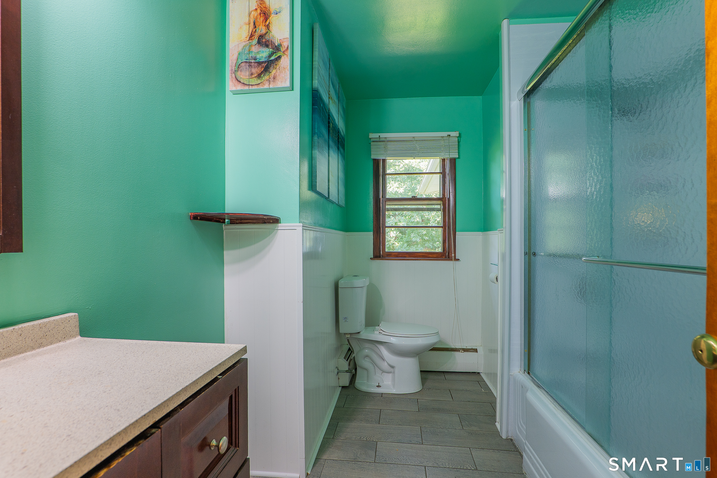 24 Karen Road Danbury CT 06811