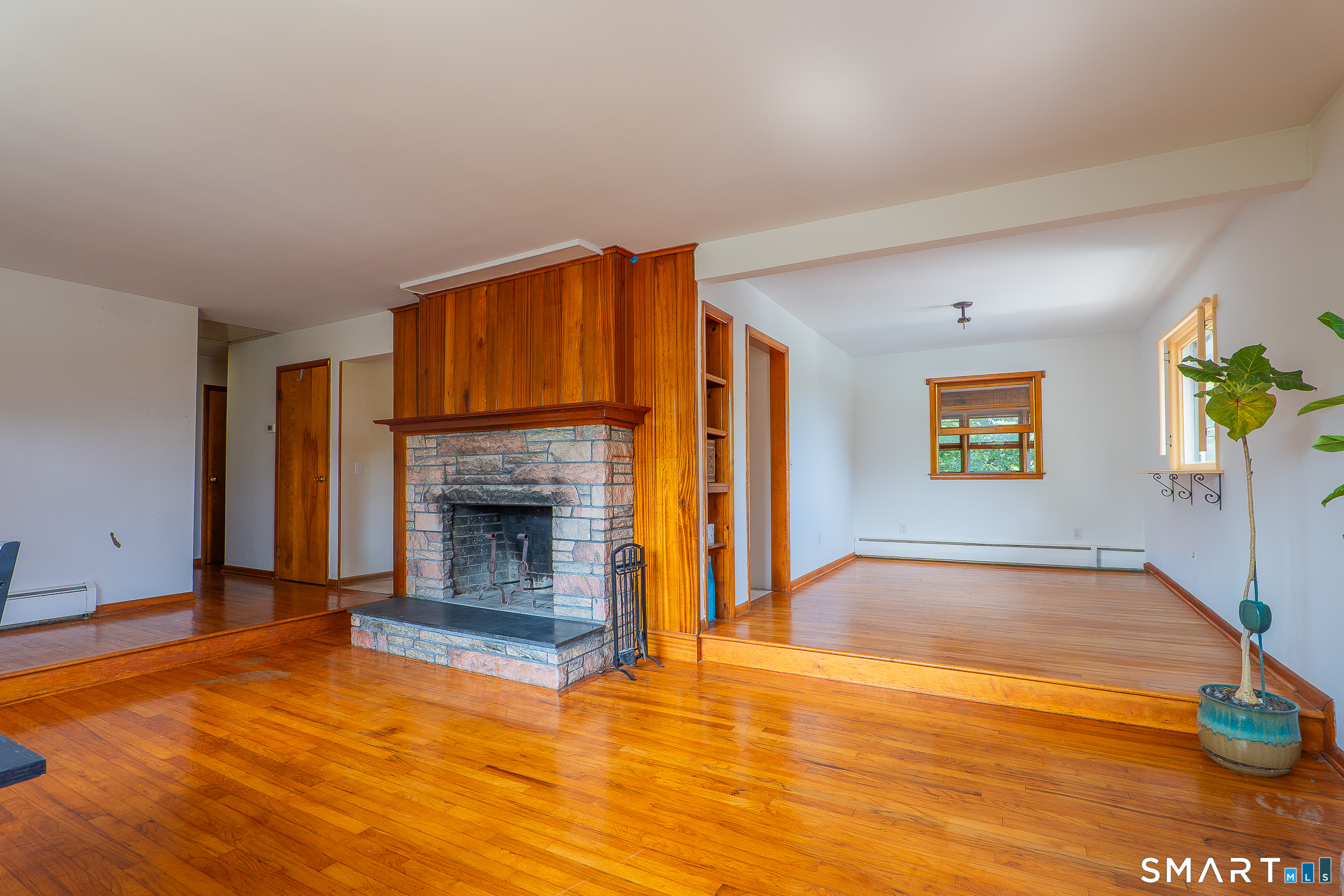 24 Karen Road Danbury CT 06811