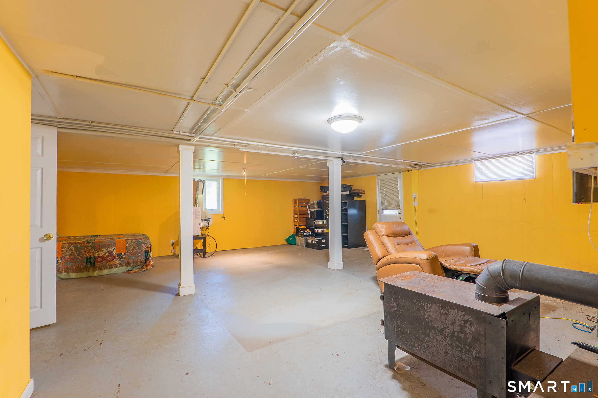 24 Karen Road Danbury CT 06811