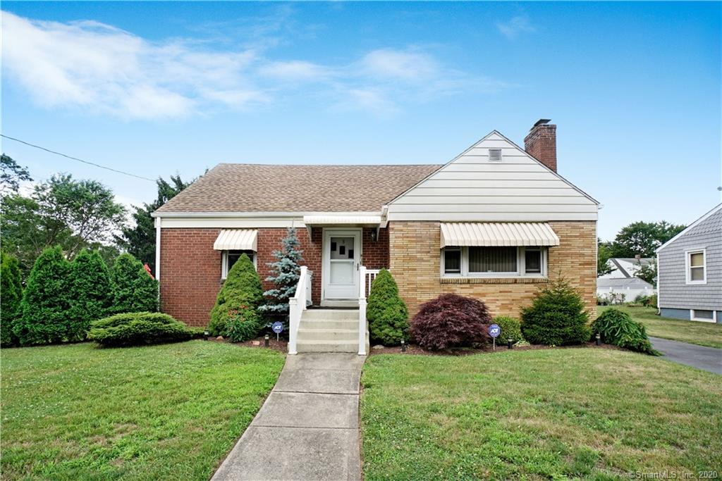 8 Osmond Street East Haven CT 06512