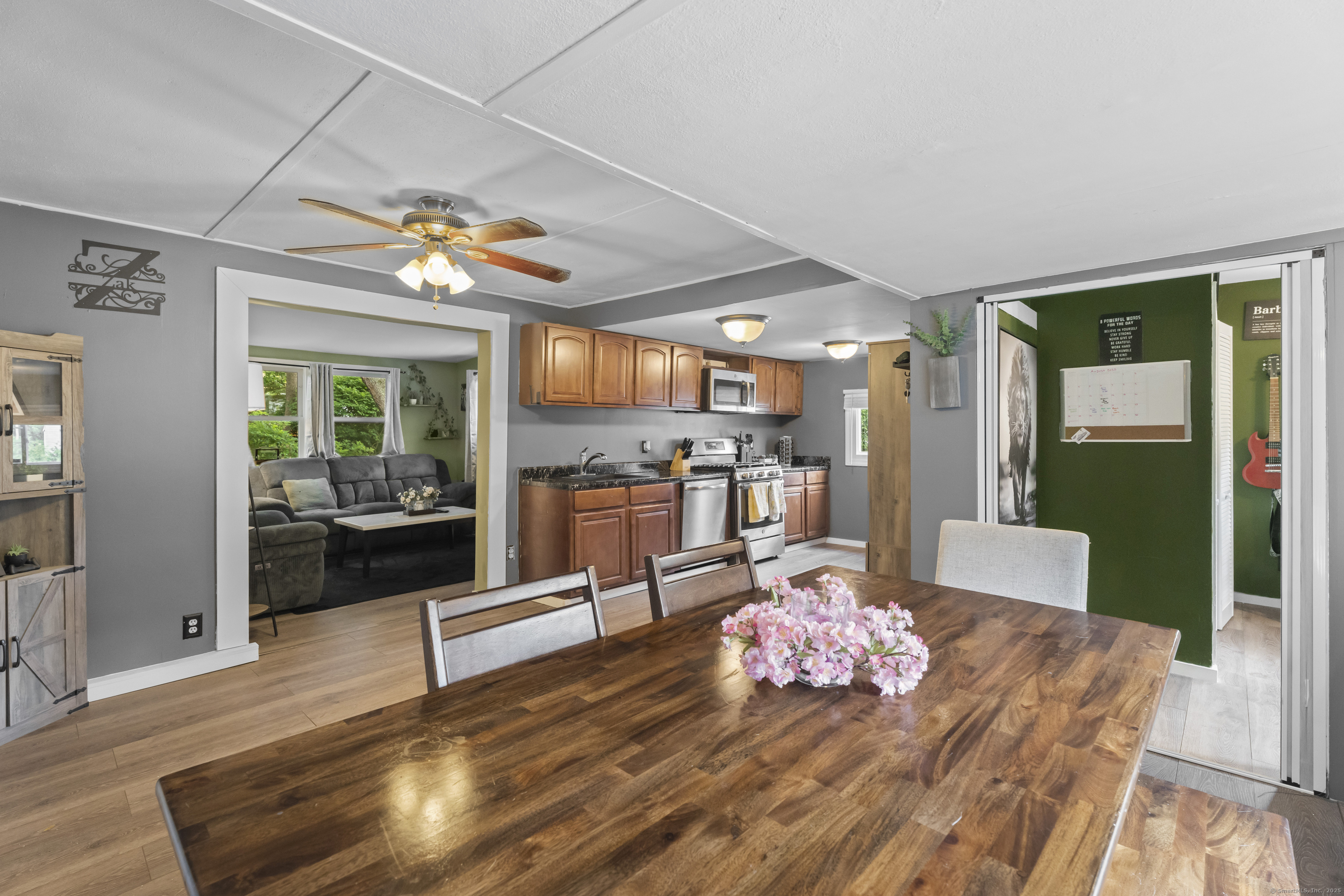 133 West Main Street Clinton CT 06413