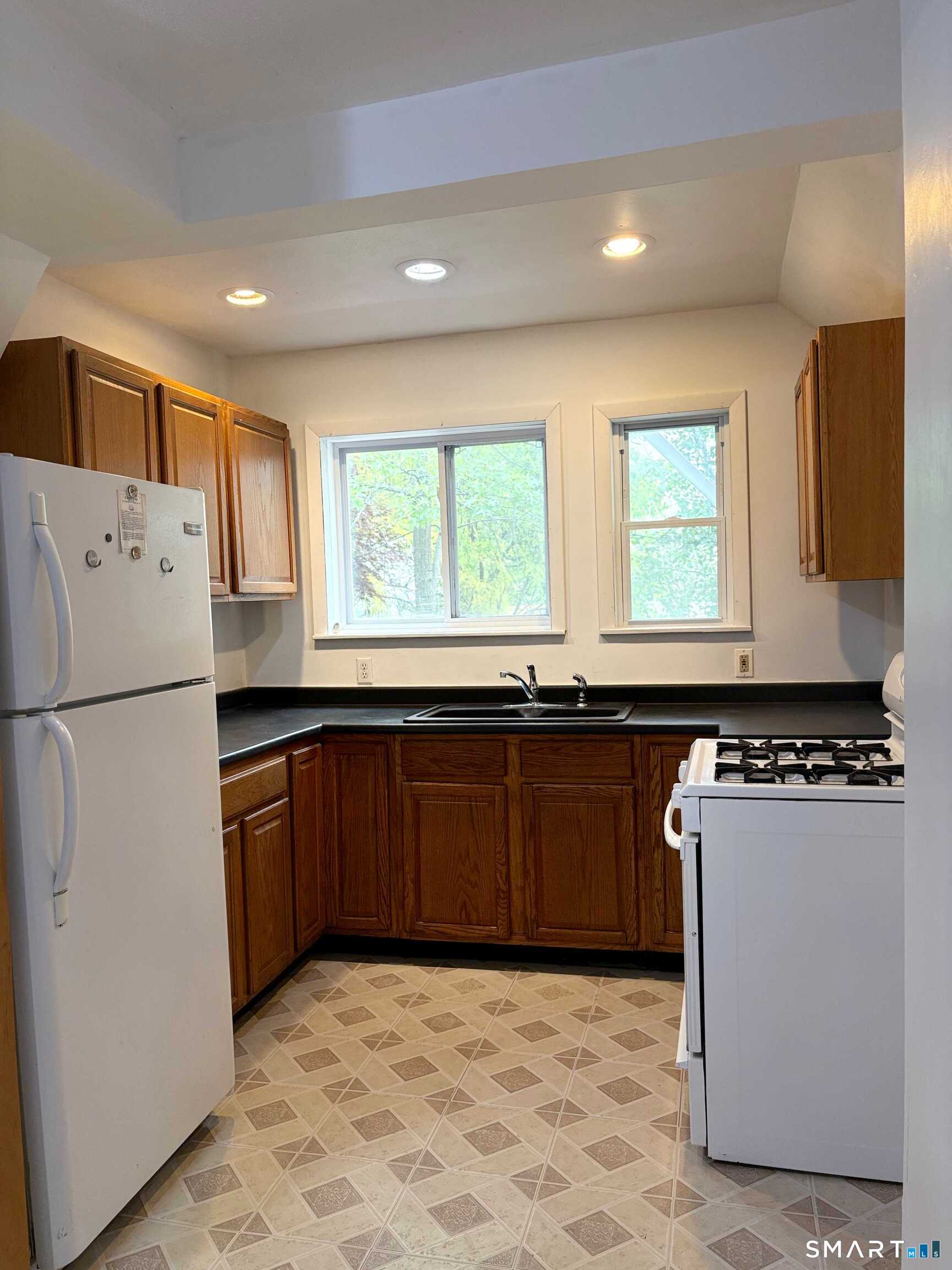 163 Saltonstall Avenue New Haven CT 06513