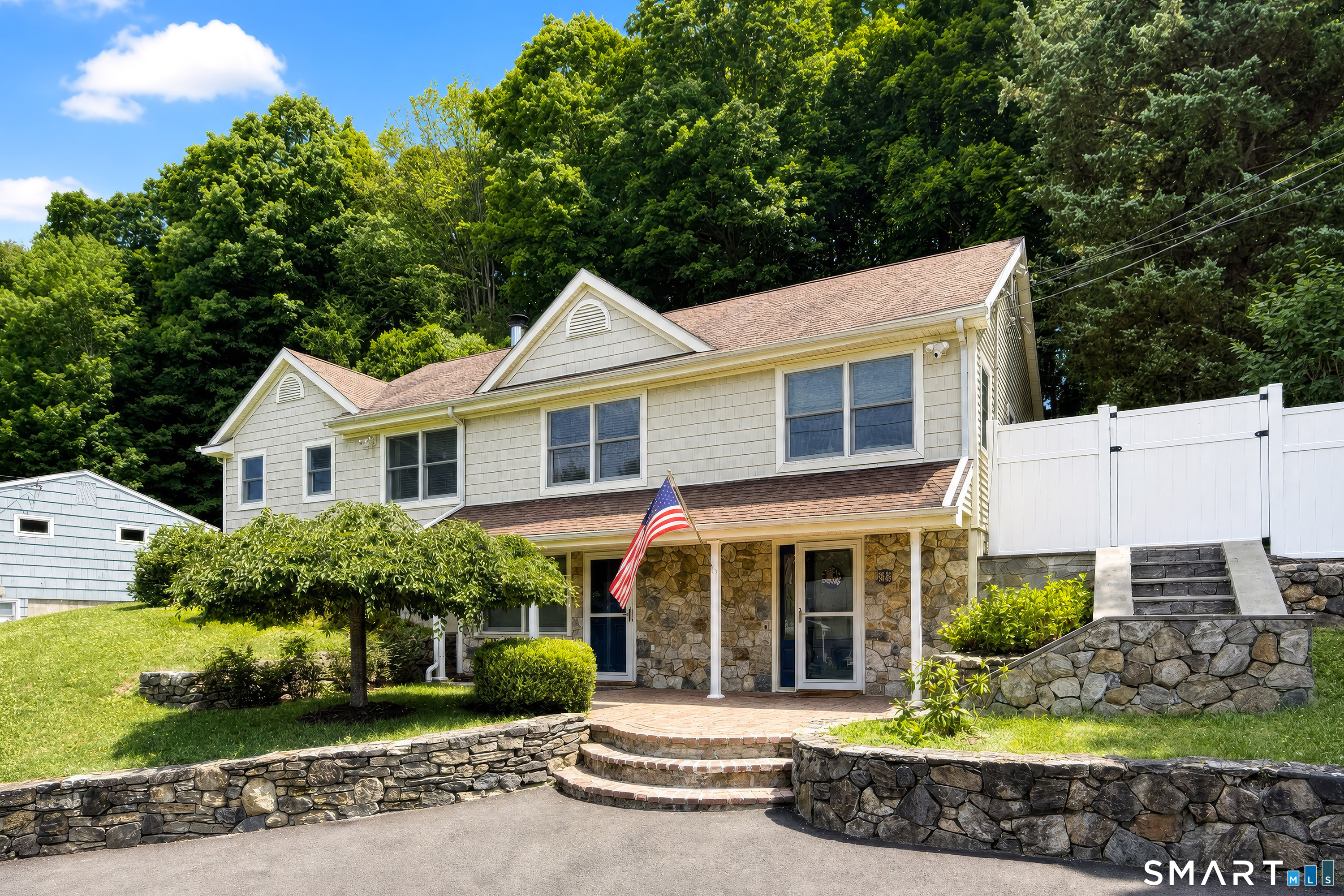 30 Maple Ave Extension Bethel CT 06801