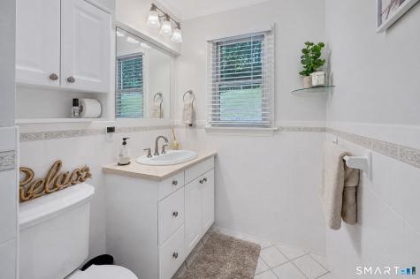 30 Maple Ave Extension Bethel CT 06801