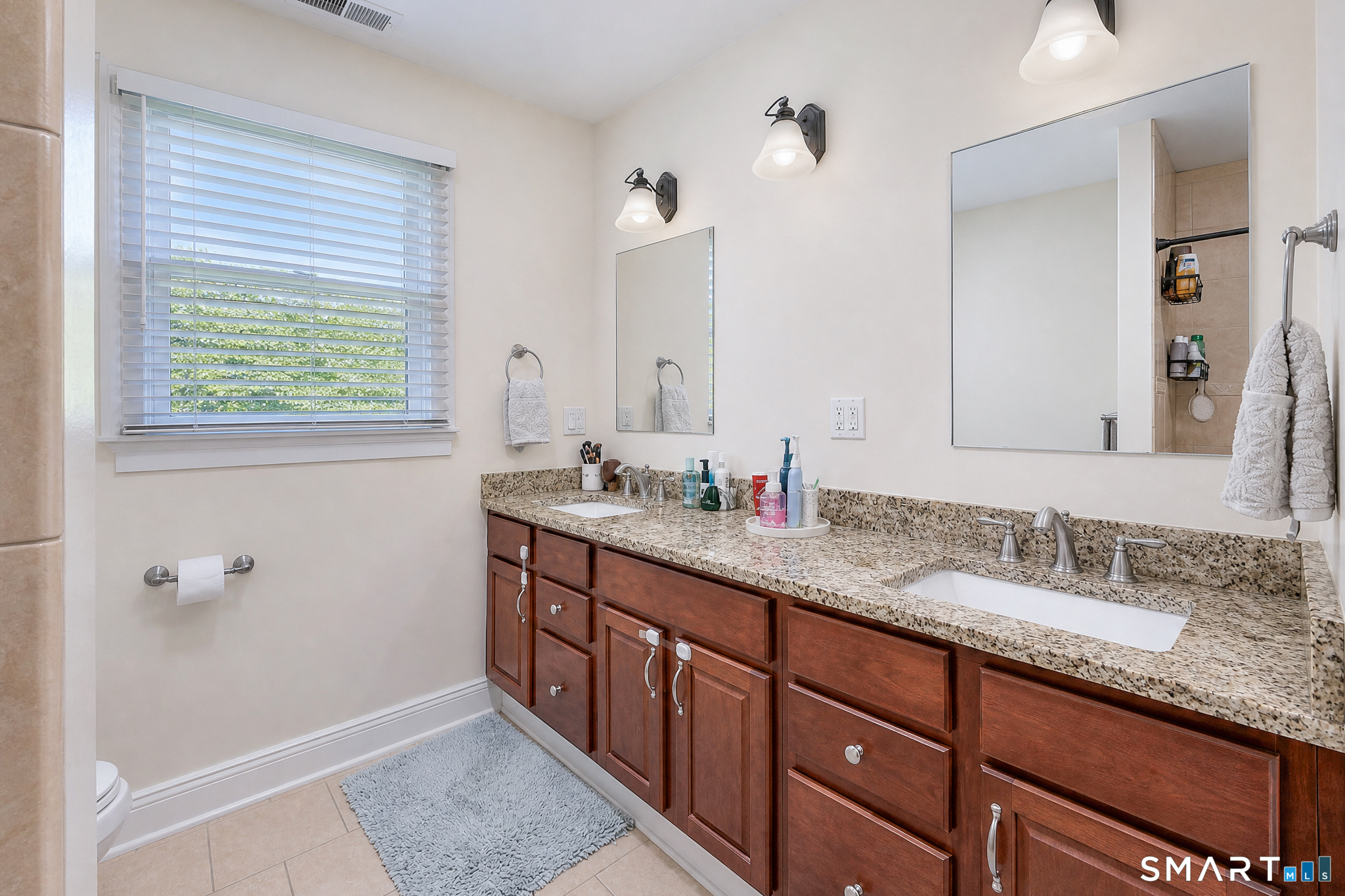 30 Maple Ave Extension Bethel CT 06801