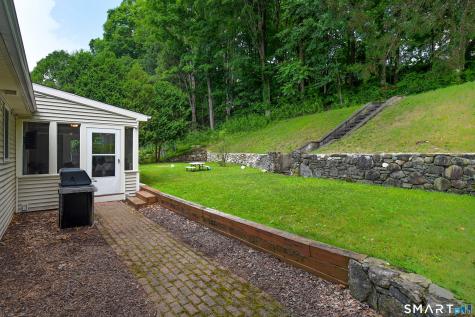 30 Maple Ave Extension Bethel CT 06801