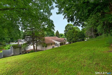 30 Maple Ave Extension Bethel CT 06801