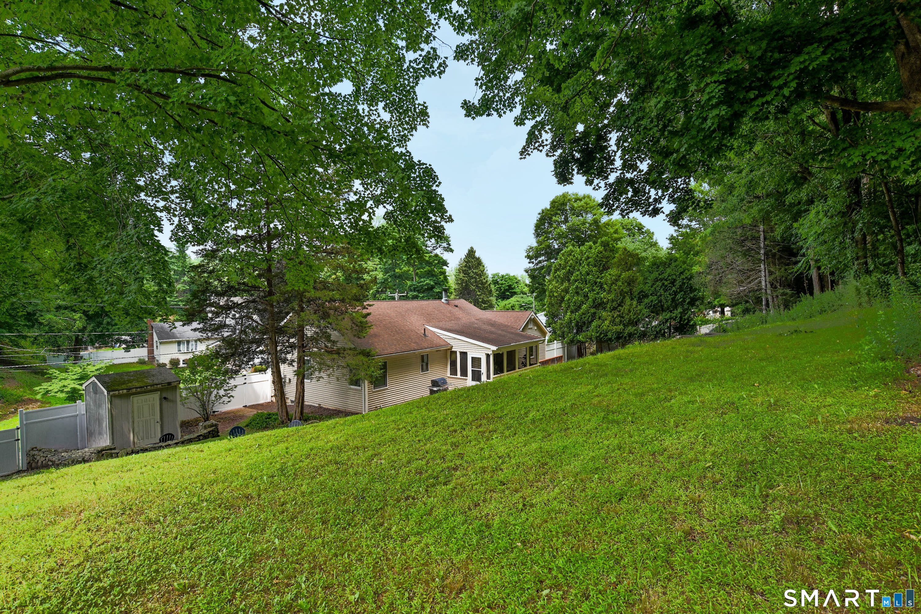 30 Maple Ave Extension Bethel CT 06801