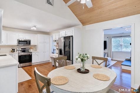 30 Maple Ave Extension Bethel CT 06801