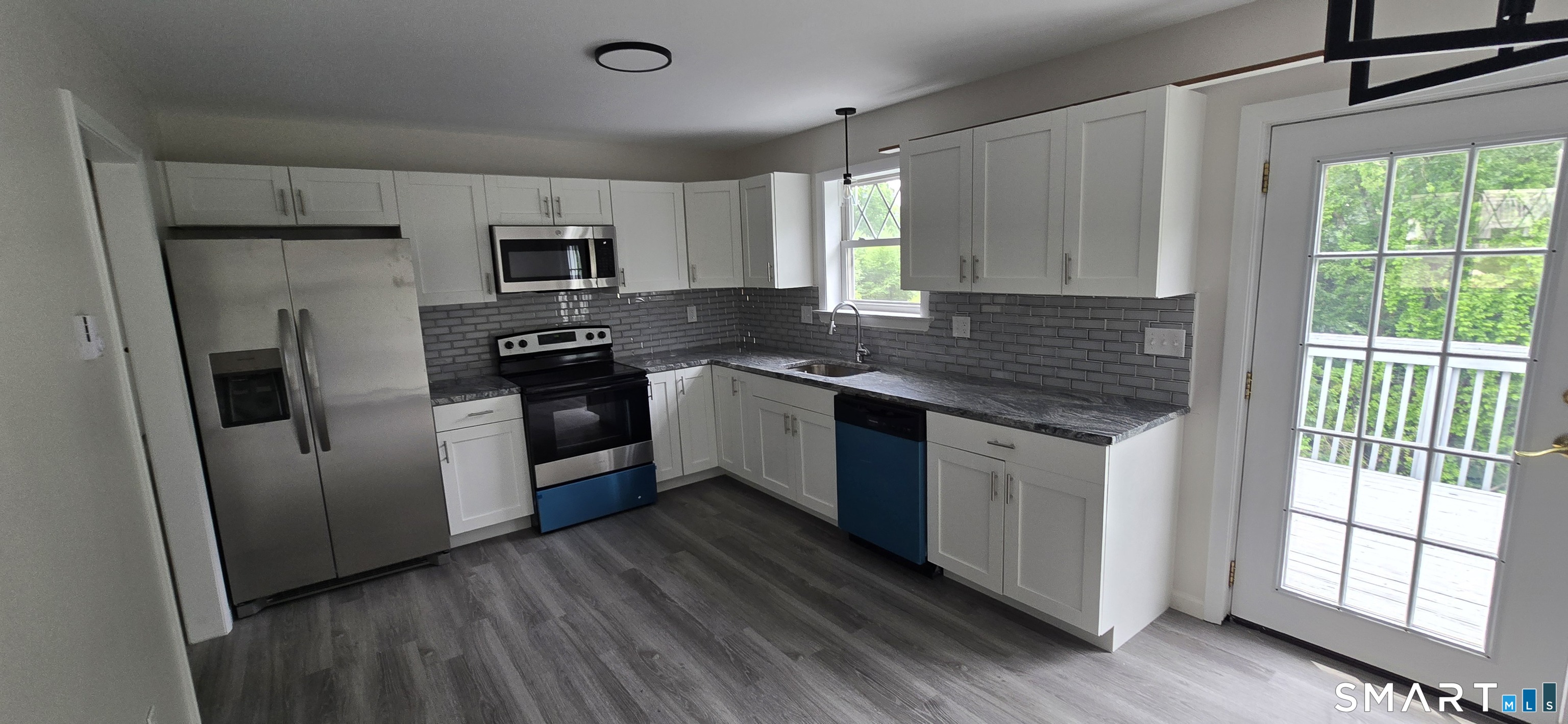 189 Fieldwood Road Waterbury CT 06704