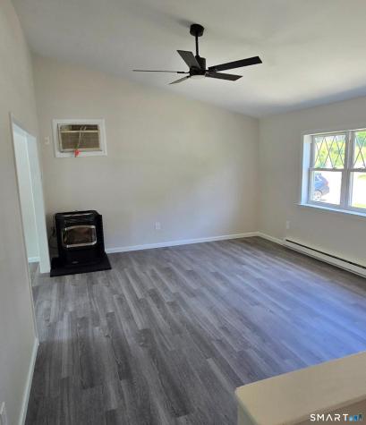 189 Fieldwood Road Waterbury CT 06704