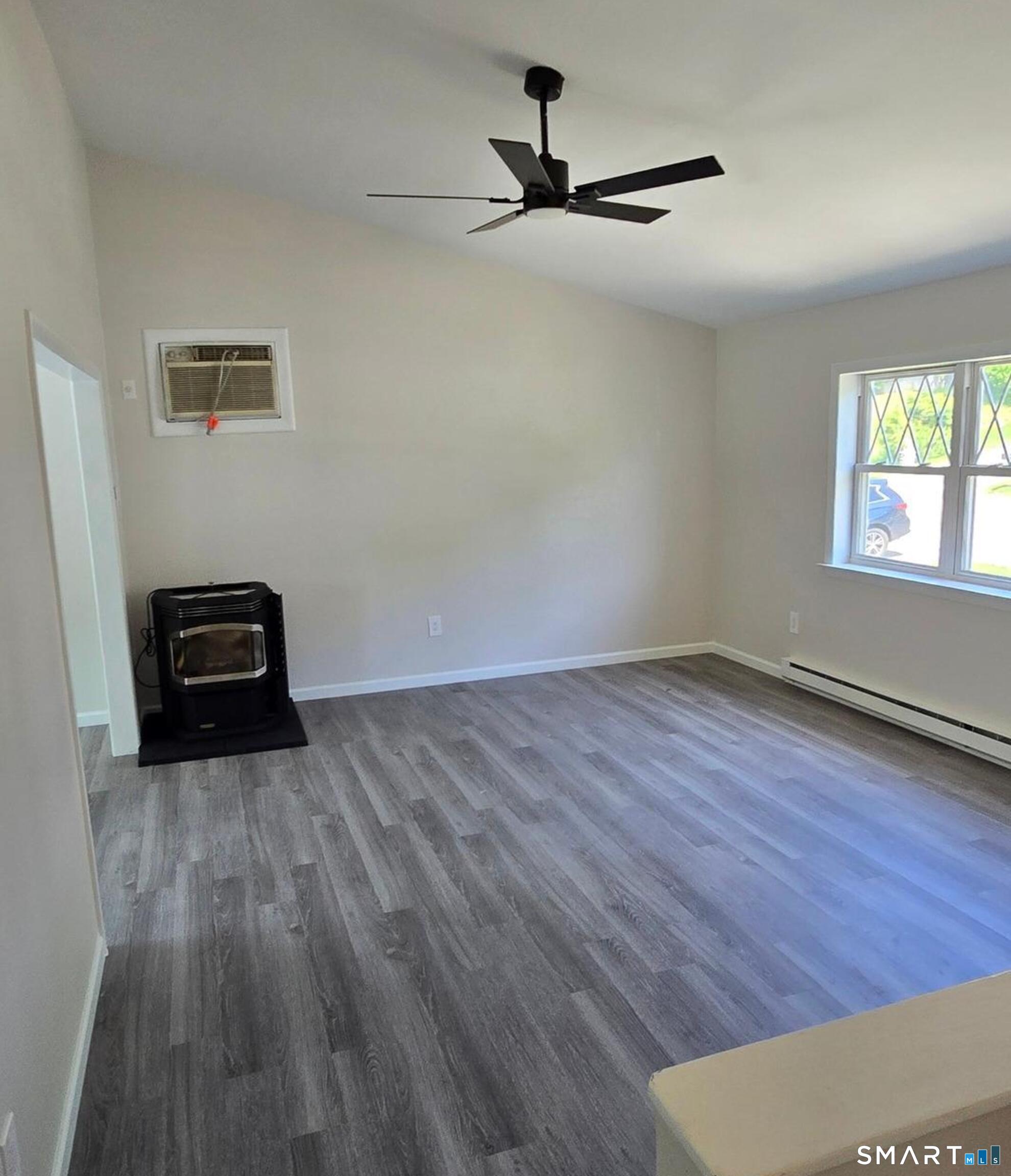 189 Fieldwood Road Waterbury CT 06704