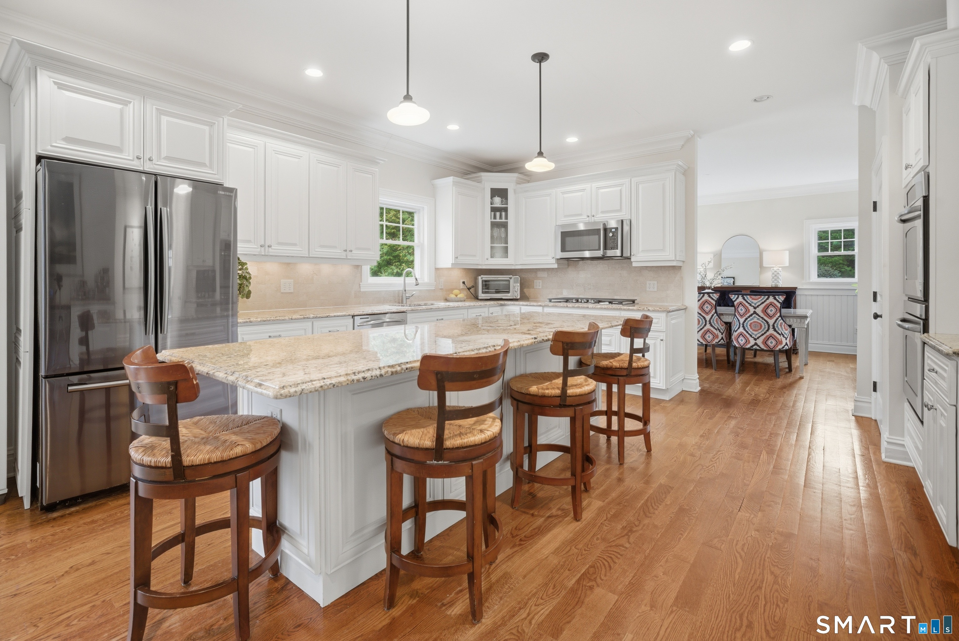 570 Unquowa Road Fairfield CT 06824