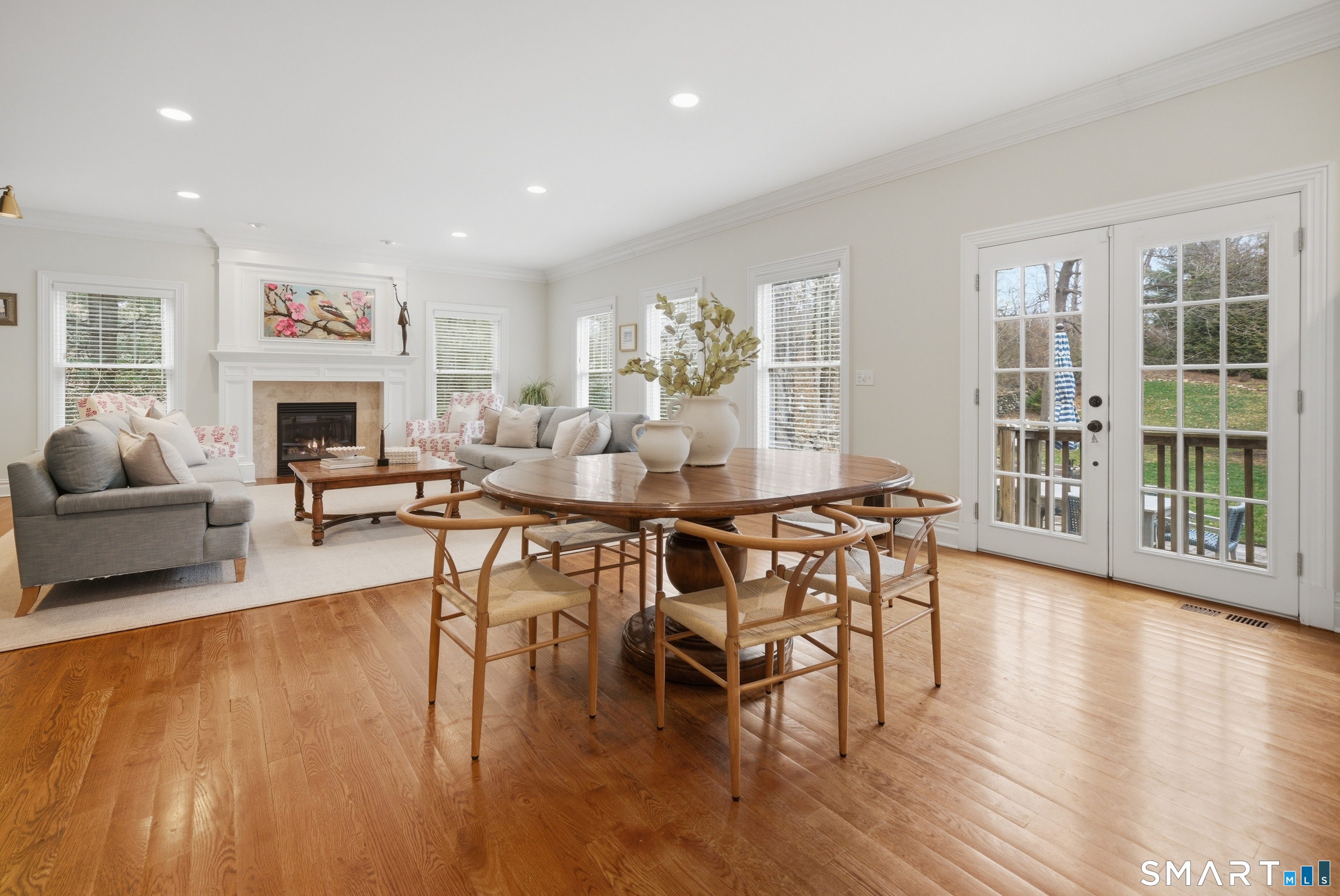 570 Unquowa Road Fairfield CT 06824