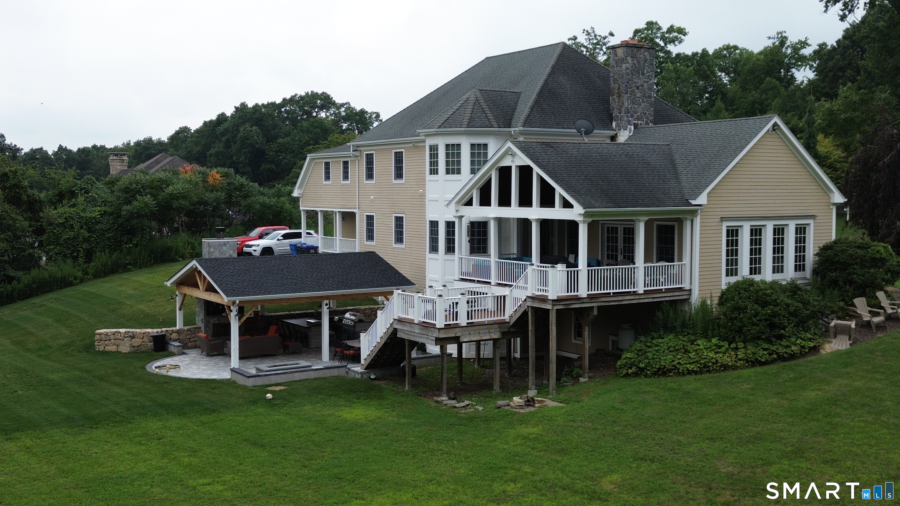 Mustang Drive Monroe CT 06468