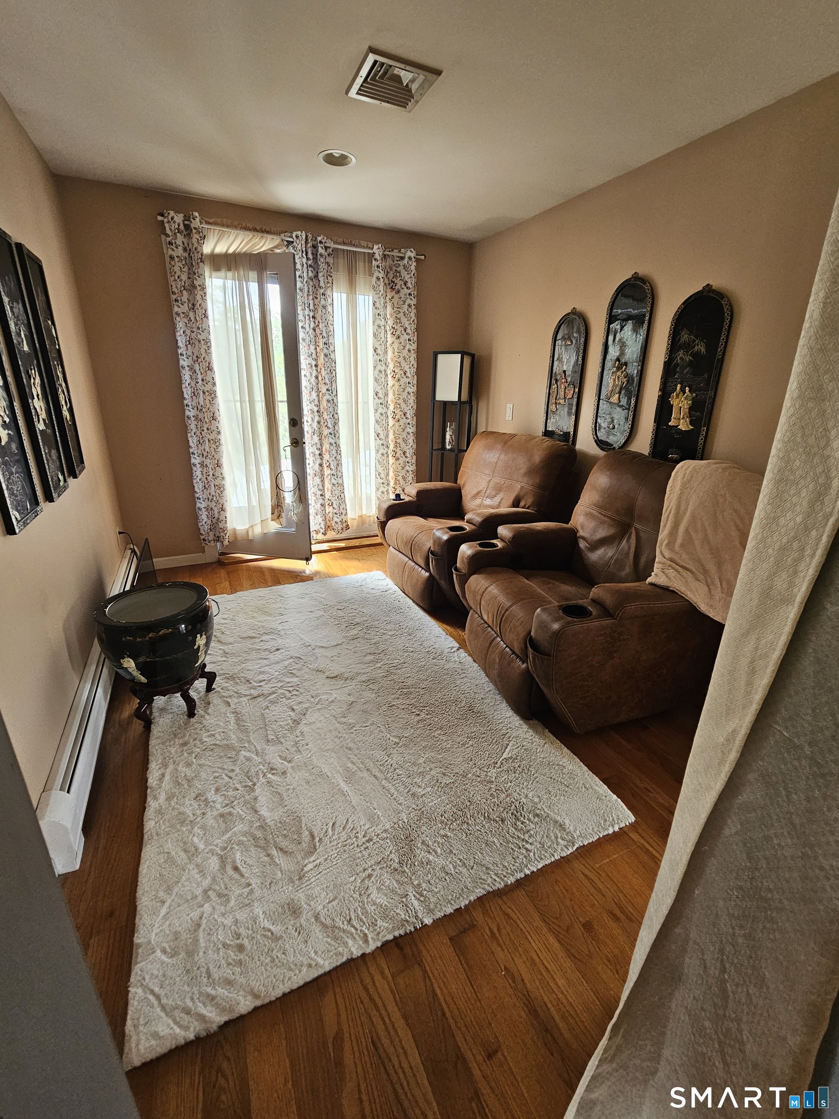 12 Smith Street East Haven CT 06512