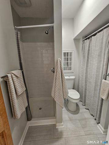 12 Smith Street East Haven CT 06512