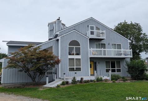 12 Smith Street East Haven CT 06512
