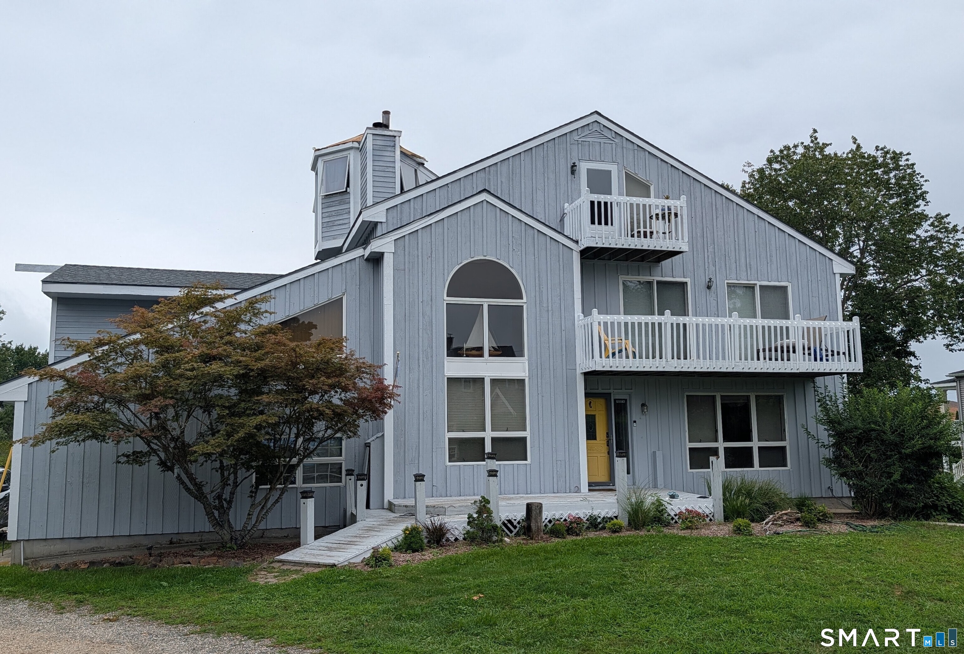 12 Smith Street East Haven CT 06512