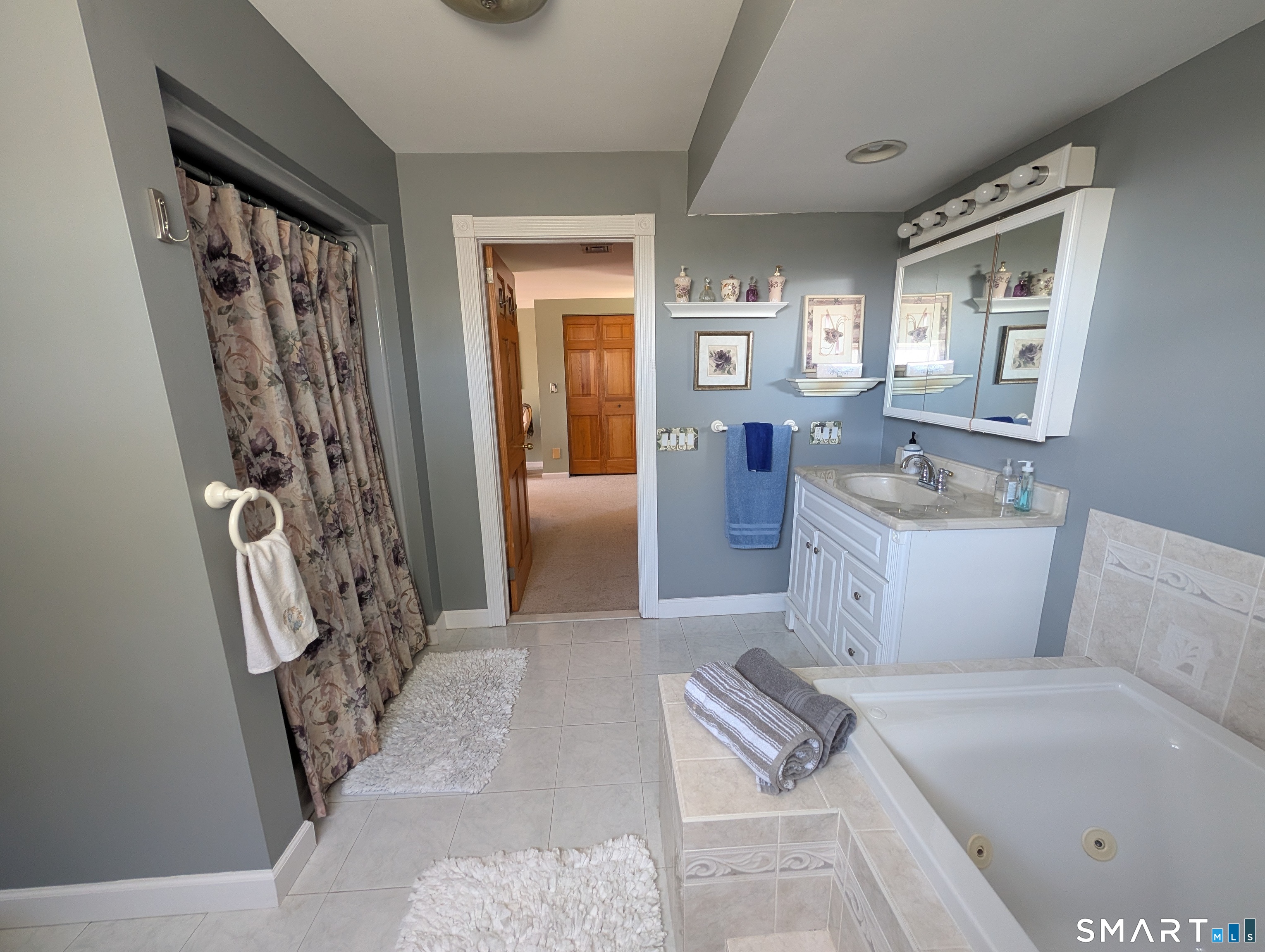 12 Smith Street East Haven CT 06512