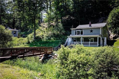 34 Lakemere Drive Southbury CT 06488