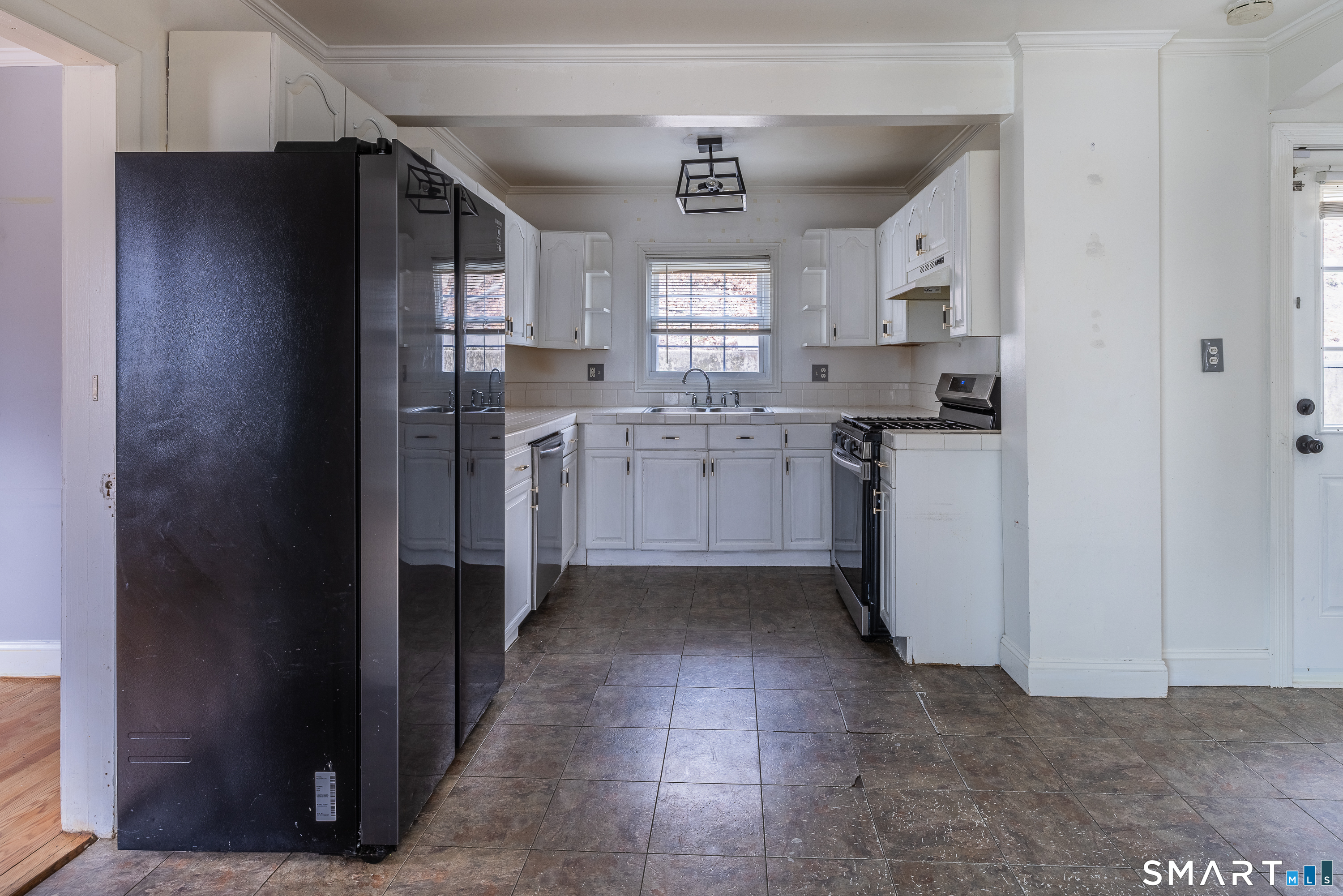 126 Emmett Avenue Derby CT 06418