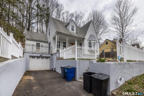 126 Emmett Avenue Derby CT 06418
