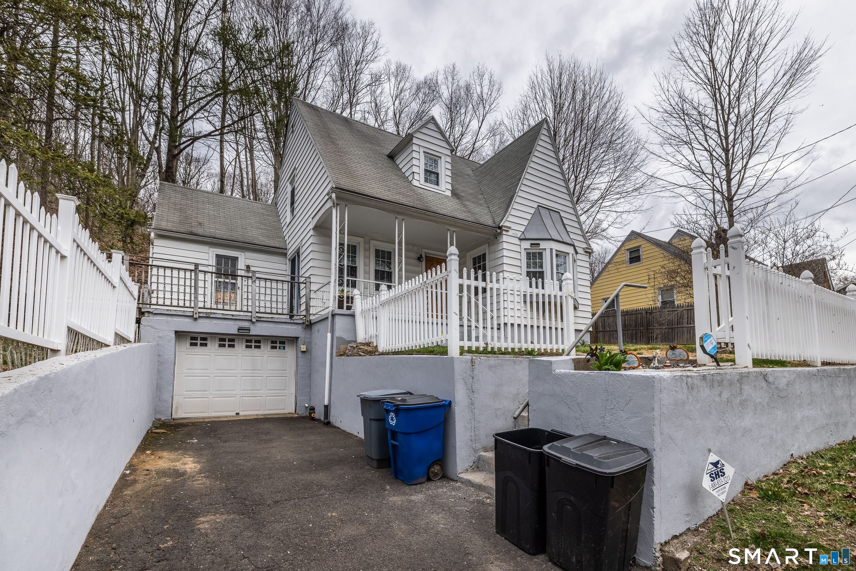 126 Emmett Avenue Derby CT 06418