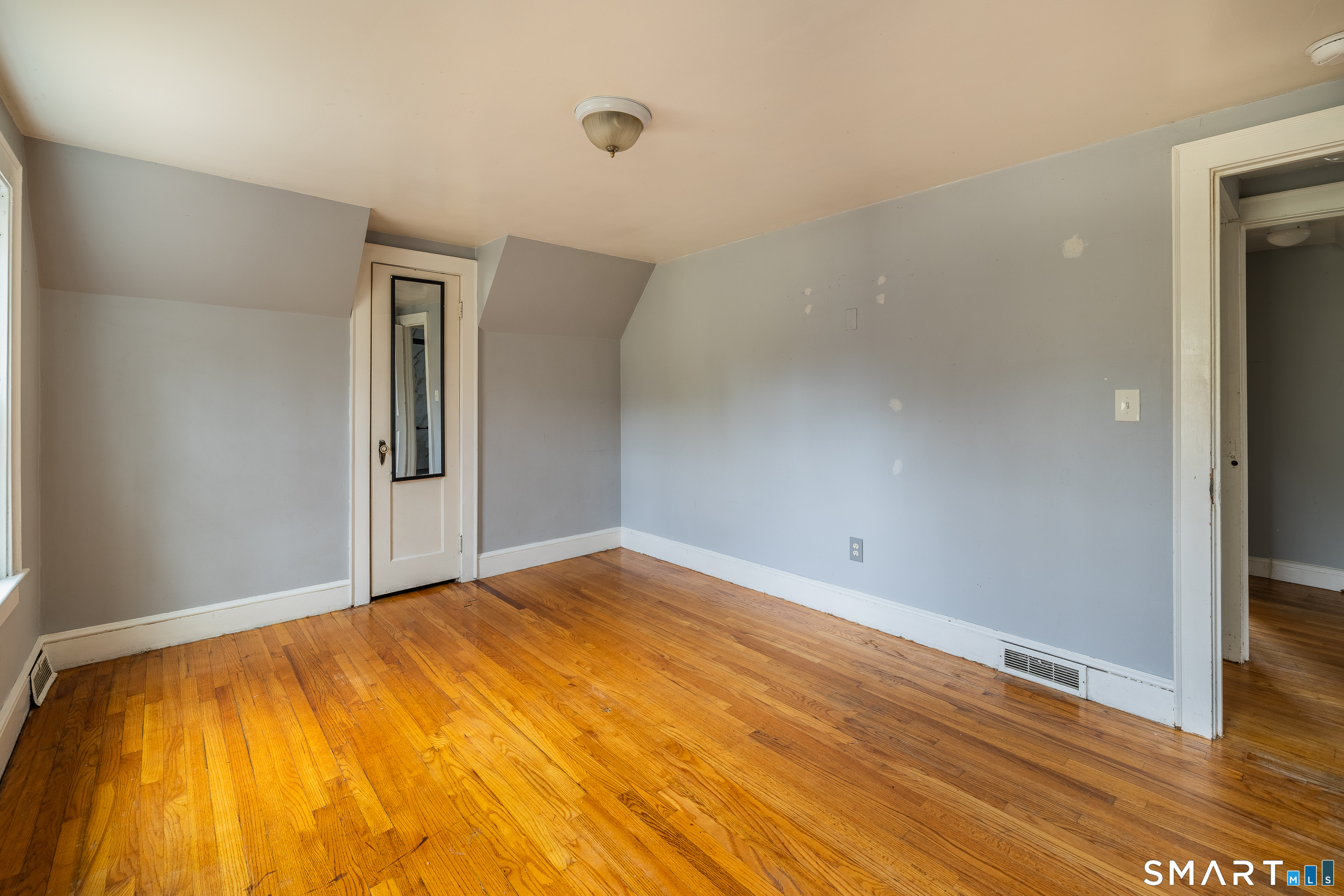 126 Emmett Avenue Derby CT 06418