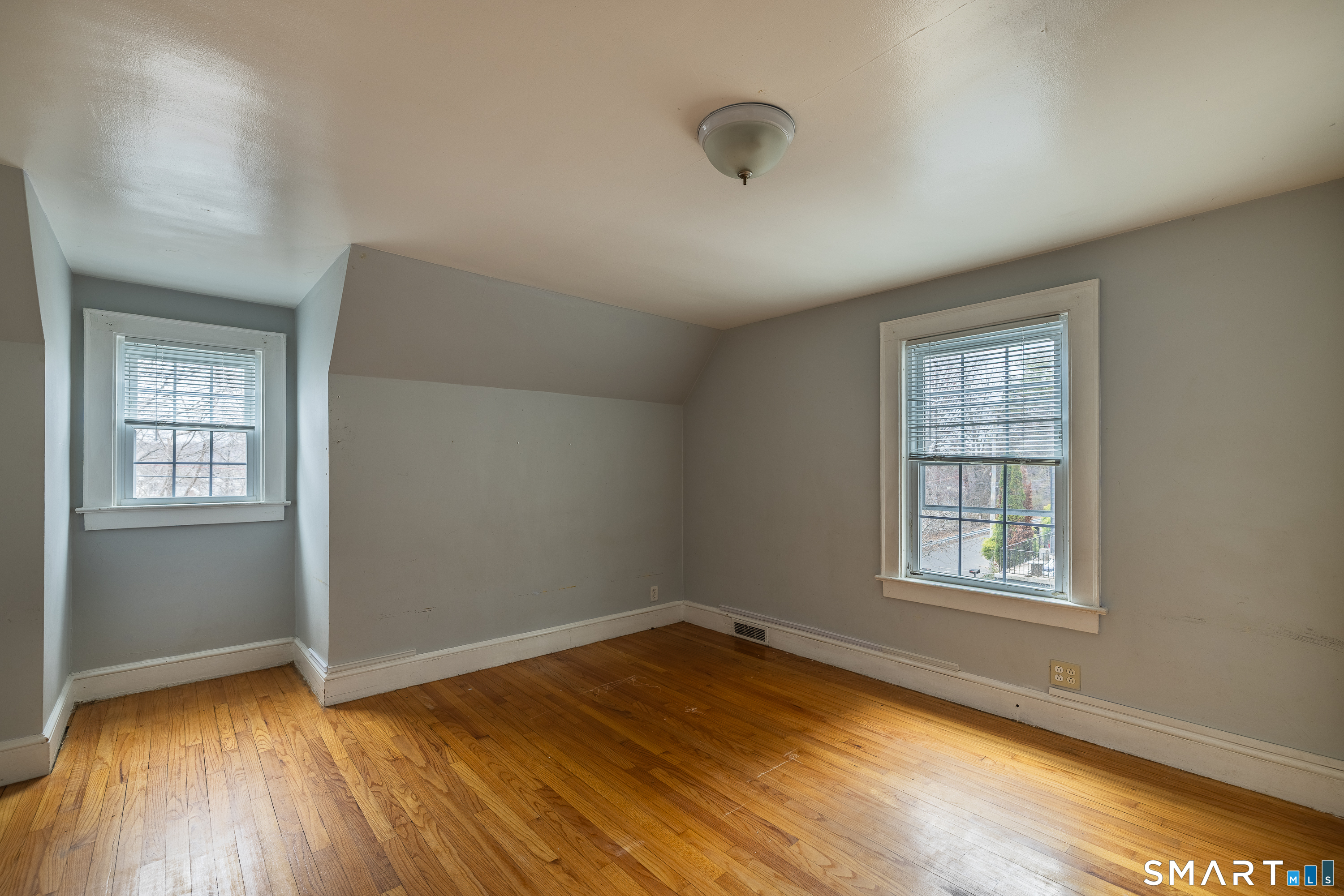 126 Emmett Avenue Derby CT 06418