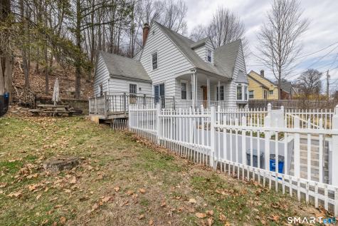 126 Emmett Avenue Derby CT 06418