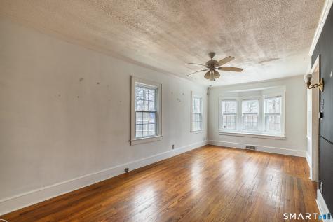 126 Emmett Avenue Derby CT 06418
